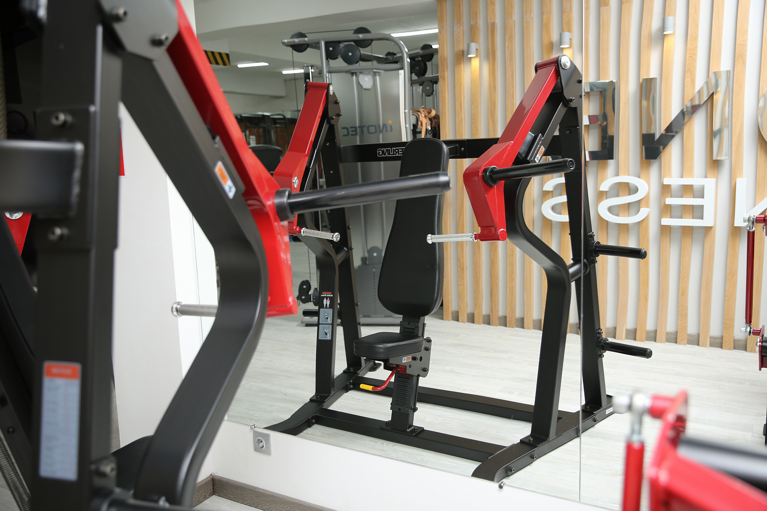 Фитнес-клуб "Unique one Health & Fitness"